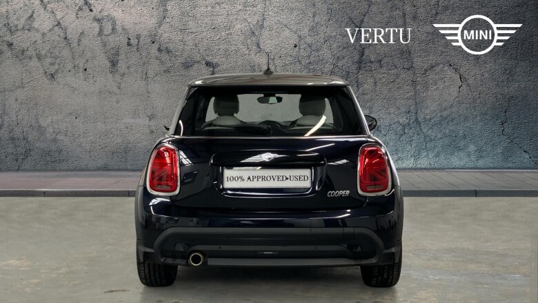 MINI Hatchback 1.5 Cooper Exclusive 3dr Auto Petrol Hatchback